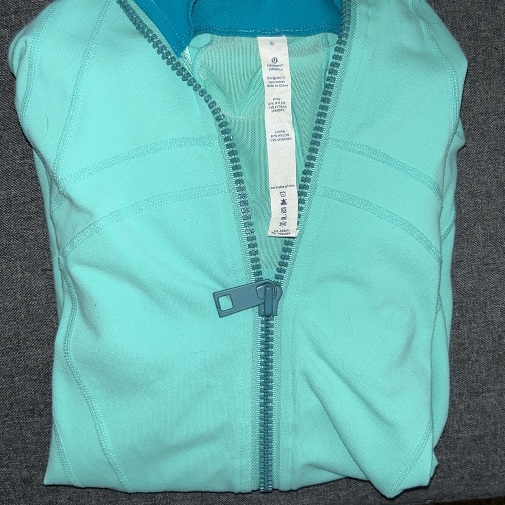 Lululemon Align Jacket - image 4